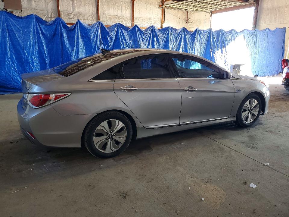 2014 Hyundai Sonata მანქანა იყიდება აუქციონზე, vin: KMHEC4A40EA105012, აუქციონის ნომერი: 63376646