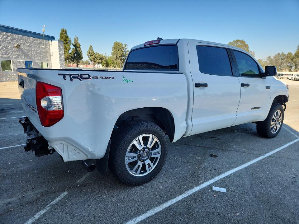 57268686 :رقم المزاد ، 5TFEY5F16MX278426 vin ، 2021 Toyota Tundra مزاد بيع