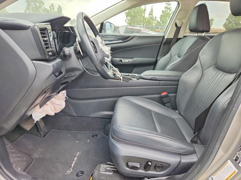 61795286 :رقم المزاد ، JTJAGCEZ7N5001615 vin ، 2022 Lexus Nx مزاد بيع