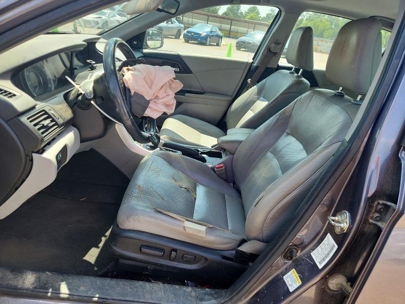 62347456 :رقم المزاد ، 1HGCR2F88FA126834 vin ، 2015 Honda Accord مزاد بيع