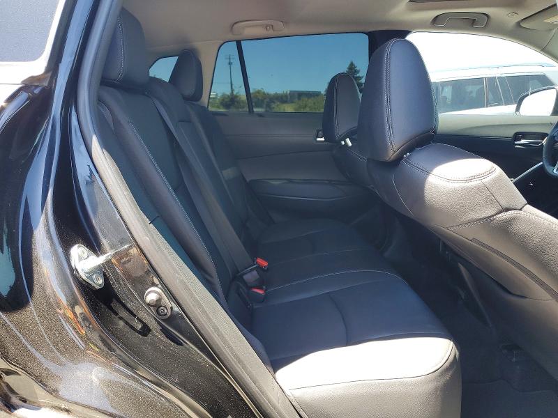 Продажа на аукционе авто 2024 Toyota Corolla Cross, vin: 7MUDAAAG2RV075251, номер лота: 61438276