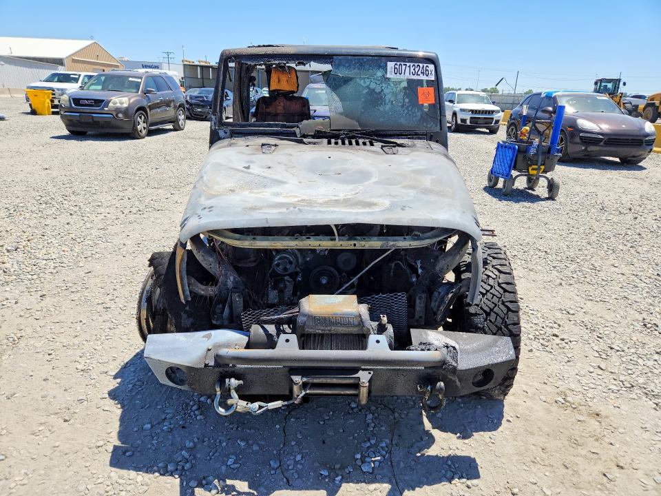 60713246 :رقم المزاد ، 1C4BJWEG6CL110665 vin ، 2012 Jeep Wrangler Unlimited مزاد بيع