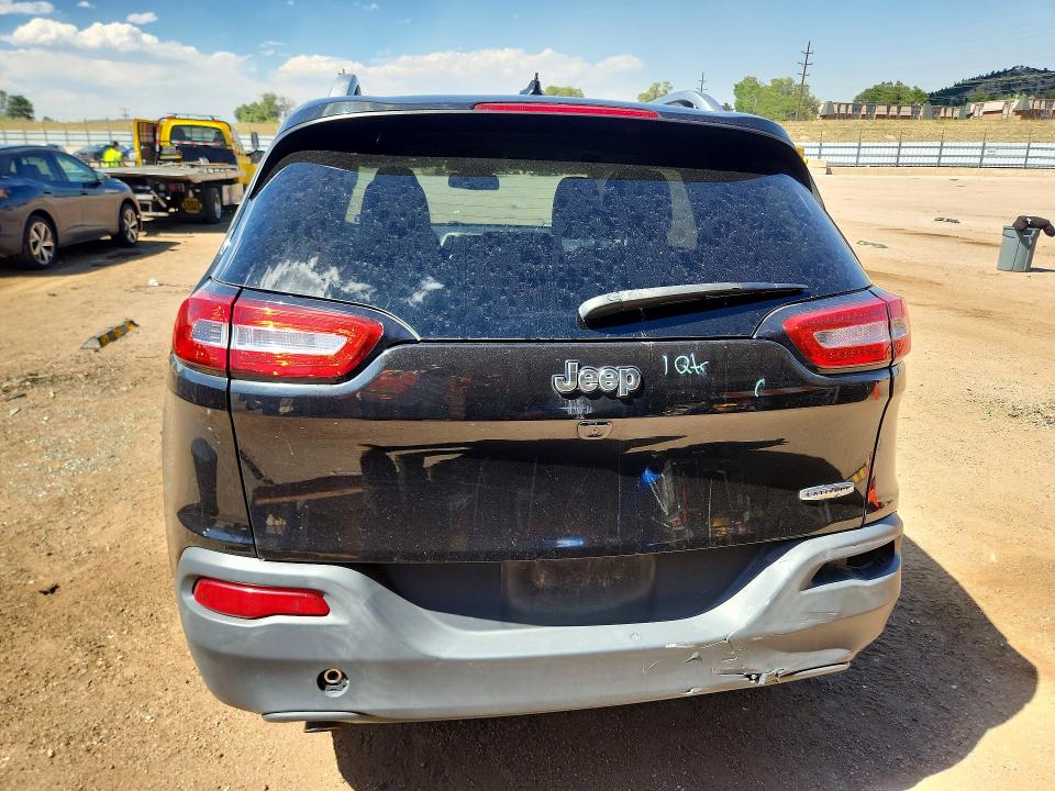 59308836 :رقم المزاد ، 1C4PJLCB1GW149258 vin ، 2016 Jeep Cherokee مزاد بيع