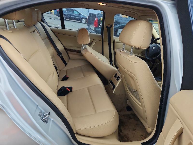 60765666 :رقم المزاد ، WBAVB135X6PT19190 vin ، 2006 Bmw 325 مزاد بيع