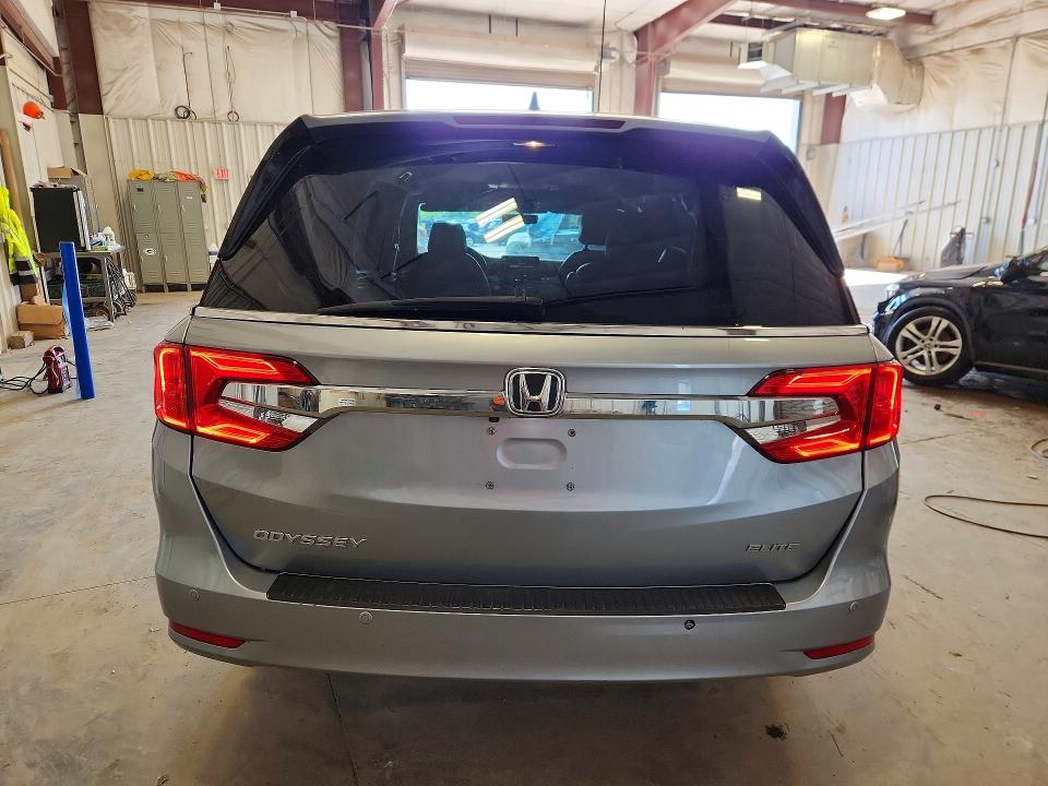 2018 Honda Odyssey მანქანა იყიდება აუქციონზე, vin: 5FNRL6H94JB040881, აუქციონის ნომერი: 59796166