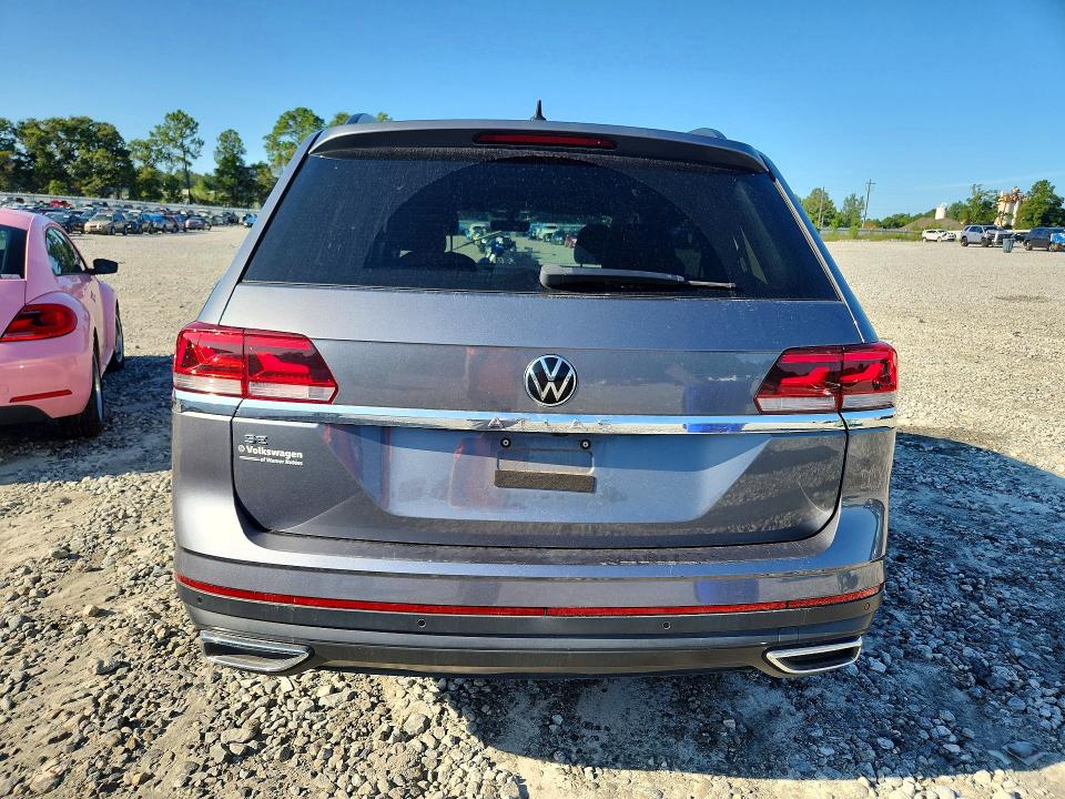 61422756 :رقم المزاد ، 1V2JP2CA5NC533854 vin ، 2022 Volkswagen Atlas مزاد بيع