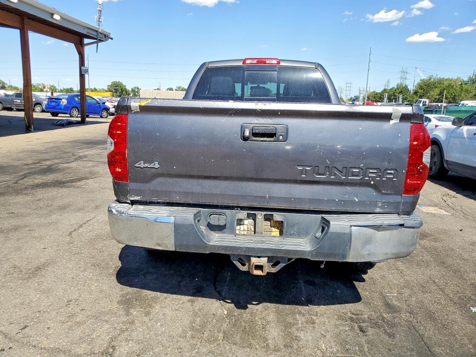 60766416 :رقم المزاد ، 5TFUW5F13GX529330 vin ، 2016 Toyota Tundra مزاد بيع