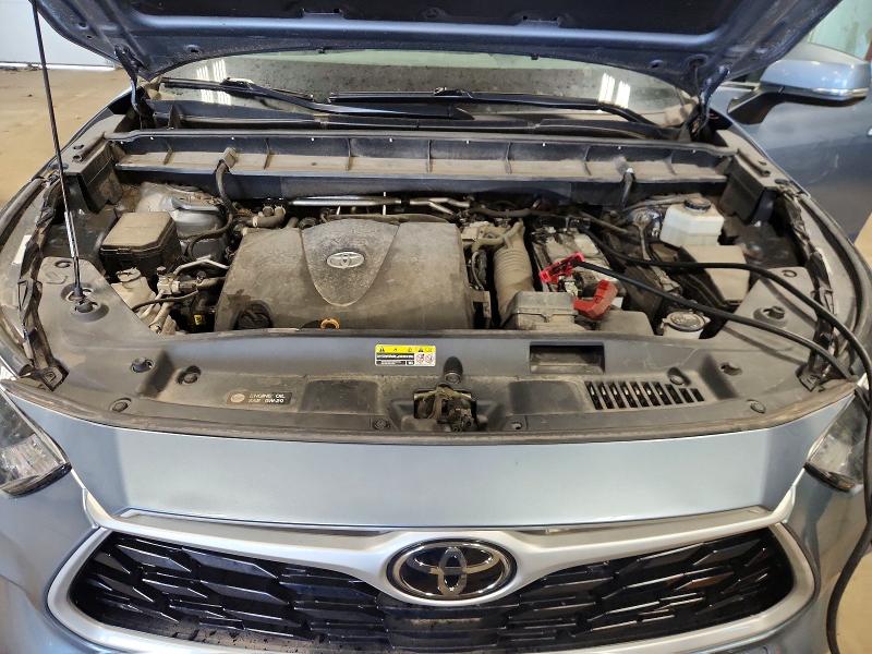Aukcja sprzedaży 2022 Toyota Highlander, vin: 5TDGZRBH0NS197901, numer aukcji: 62561856