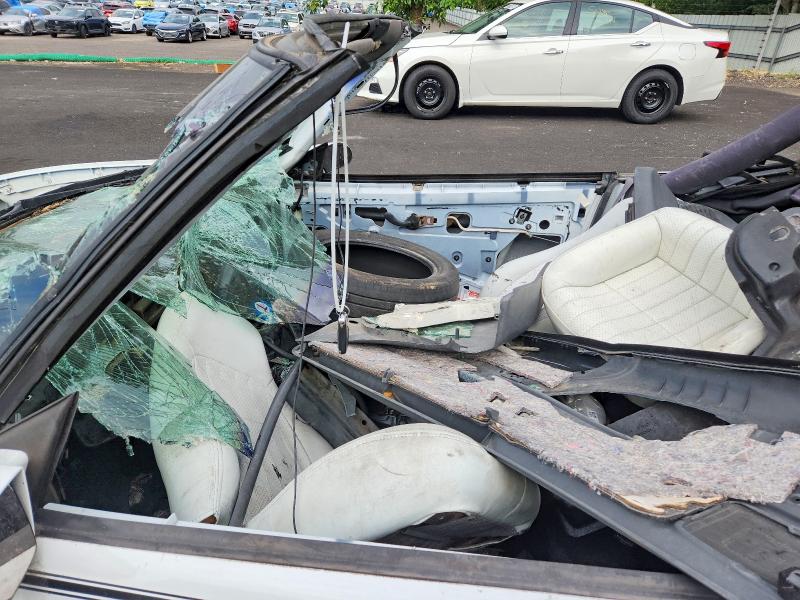 62678556 :رقم المزاد ، 2G1FP32GXW2149484 vin ، 1998 Chevrolet Camaro مزاد بيع