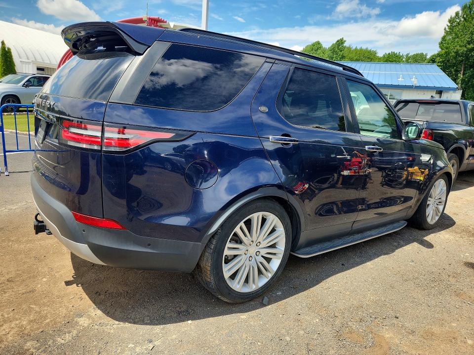 Продажа на аукционе авто 2018 Land Rover Discovery, vin: SALRT2RK0JA056085, номер лота: 59241186