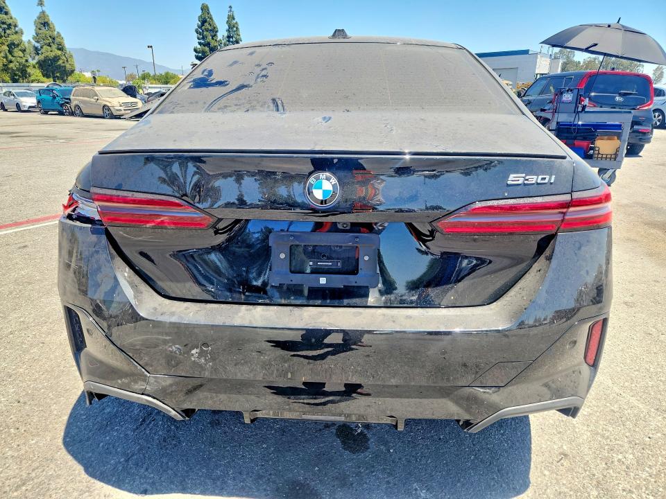 63533116 :رقم المزاد ، WBA43FJ04TCW12387 vin ، 2026 Bmw 530 مزاد بيع