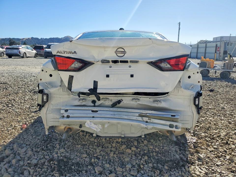 2026 Nissan Altima მანქანა იყიდება აუქციონზე, vin: 1N4BL4DV2TN316395, აუქციონის ნომერი: 63386636