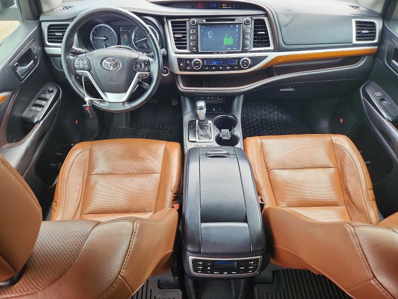 Продаж на аукціоні авто 2017 Toyota Highlander, vin: 5TDDZRFH8HS358139, номер лоту: 60636136