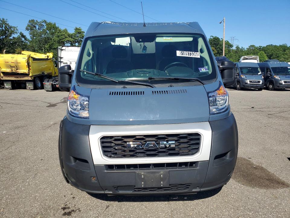61897336 :رقم المزاد ، 3C6MRVJG6ME550131 vin ، 2021 Ram Promaster 3500 مزاد بيع