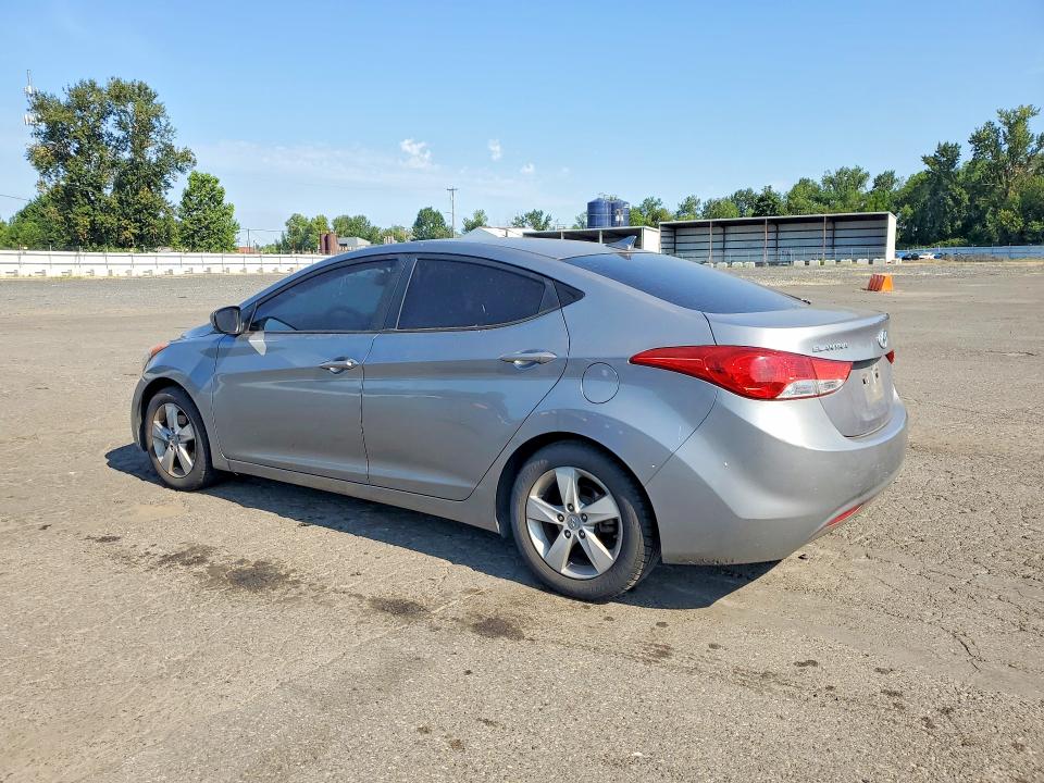 61210606 :رقم المزاد ، KMHDH4AE6DU489722 vin ، 2013 Hyundai Elantra مزاد بيع
