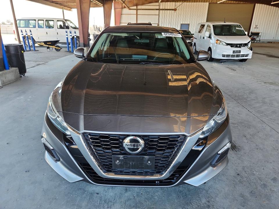 Продажа на аукционе авто 2019 Nissan Altima, vin: 1N4BL4BV2KN305737, номер лота: 62340526