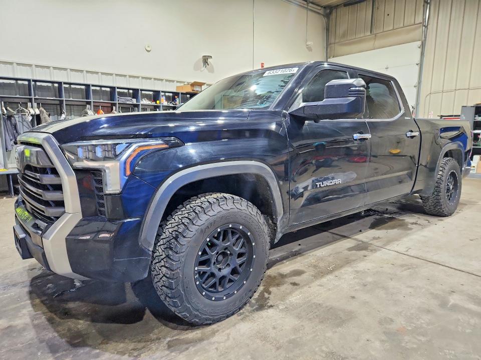 63321026 :رقم المزاد ، 5TFJA5EC5NX008627 vin ، 2022 Toyota Tundra مزاد بيع