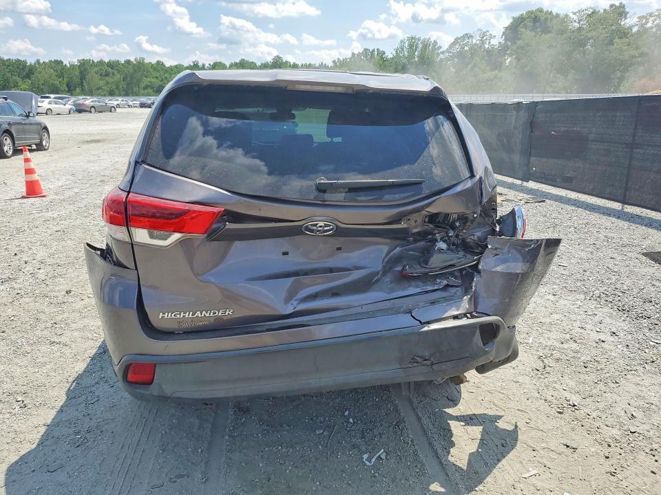 59917516 :رقم المزاد ، 5TDBZRFH4KS961295 vin ، 2019 Toyota Highlander مزاد بيع