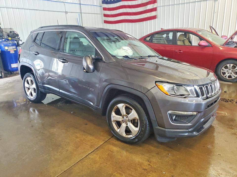 59964406 :رقم المزاد ، 3C4NJDBB7KT786748 vin ، 2019 Jeep Compass مزاد بيع