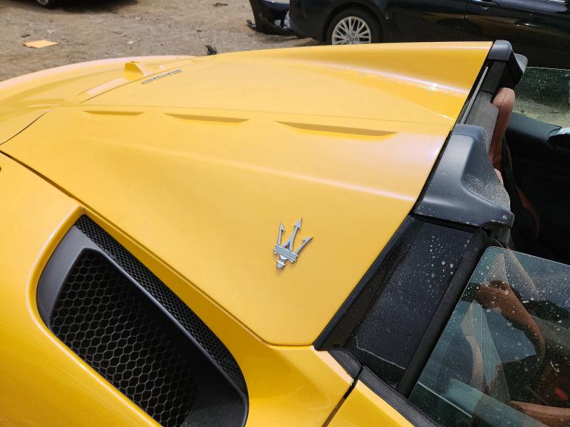 60162906 :رقم المزاد ، ZAMBMSAB2R0449097 vin ، 2024 Maserati Mc20 مزاد بيع