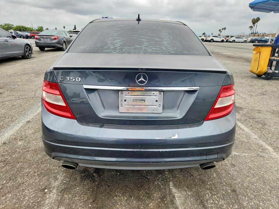 59294486 :رقم المزاد ، WDDGF56X09R065847 vin ، 2009 Mercedes-benz C مزاد بيع