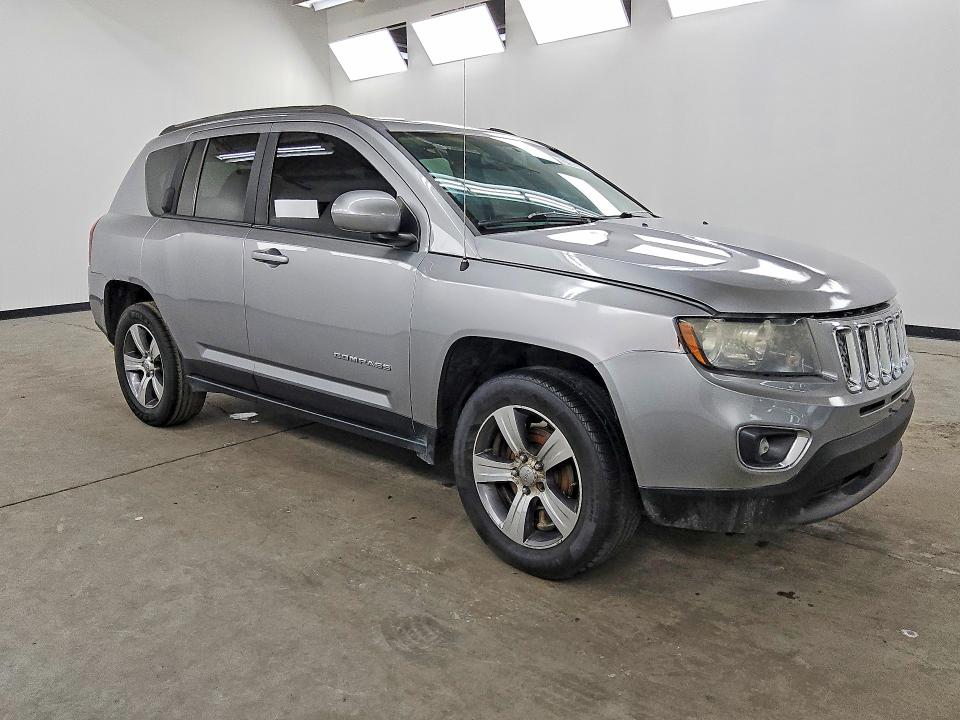 Продаж на аукціоні авто 2016 Jeep Compass, vin: 1C4NJDEB0GD674589, номер лоту: 57980226