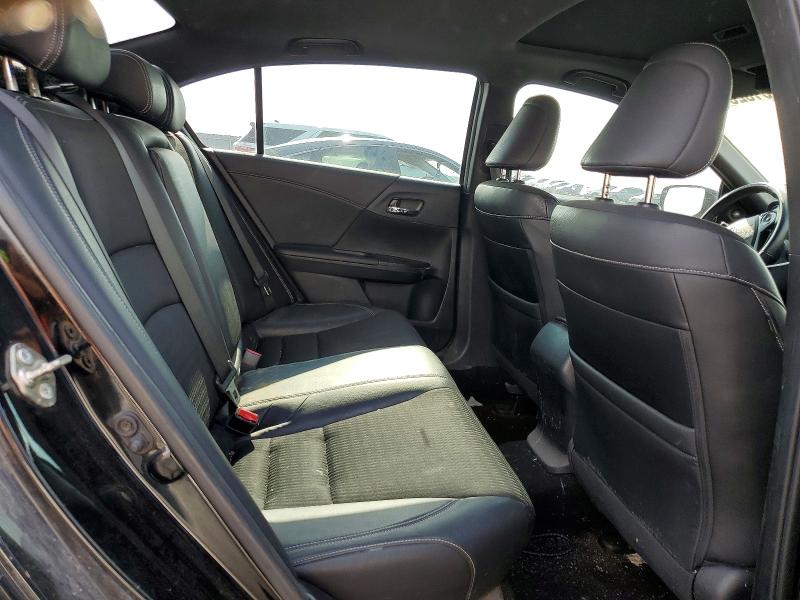 Продаж на аукціоні авто 2017 Honda Accord, vin: 1HGCR2E51HA808268, номер лоту: 61628116