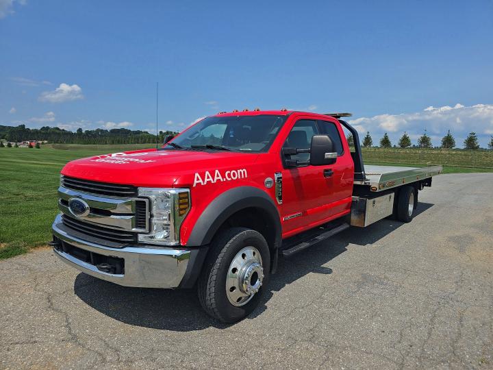 62483506 :رقم المزاد ، 1FD0X5HT1KED04494 vin ، 2019 Ford F550 مزاد بيع