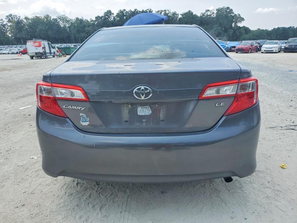 2014 Toyota Camry მანქანა იყიდება აუქციონზე, vin: 4T1BF1FK1EU371637, აუქციონის ნომერი: 62751146