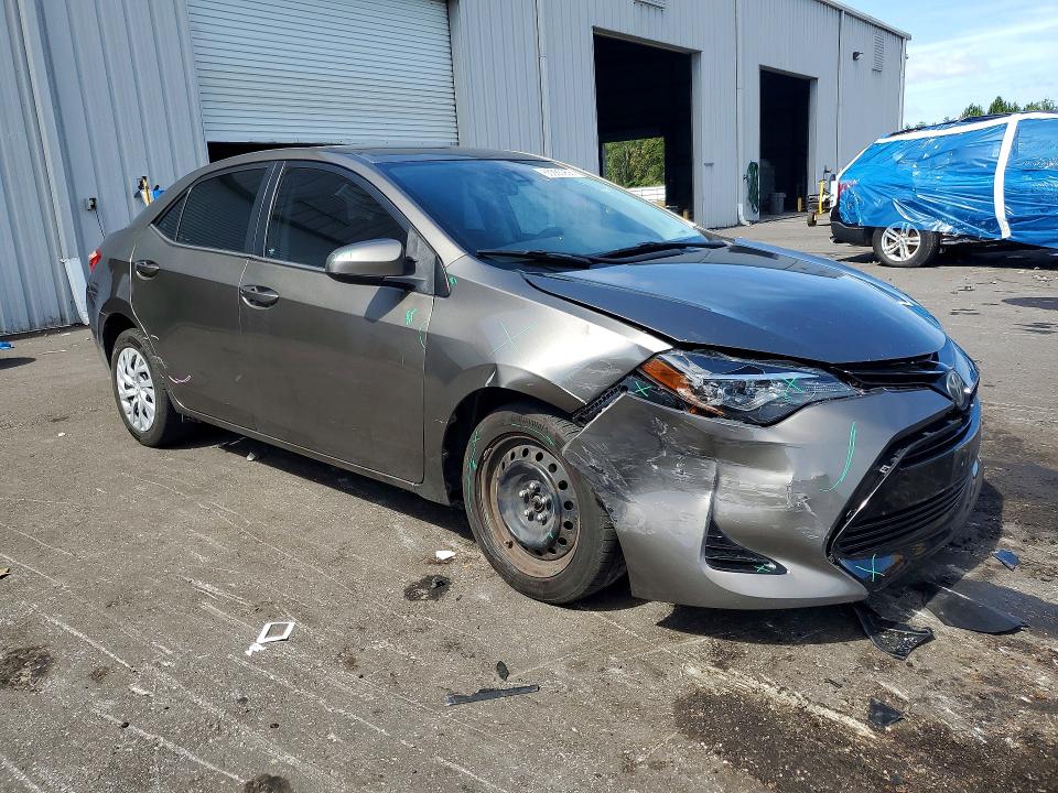 2017 Toyota Corolla მანქანა იყიდება აუქციონზე, vin: 5YFBURHE8HP600977, აუქციონის ნომერი: 60985956