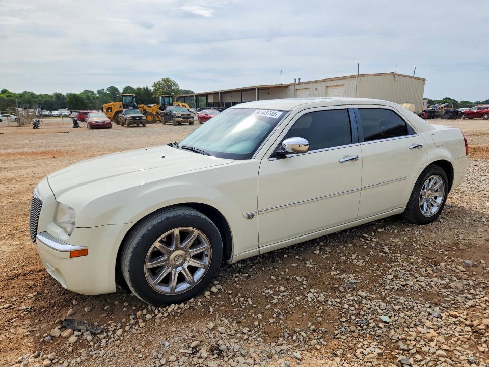 Auction sale of the 2006 Chrysler 300c, vin: 2C3LA63H16H112992, lot number: 60646746