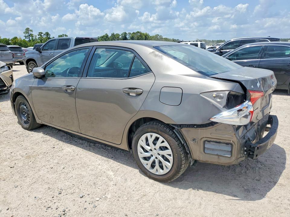 Aukcja sprzedaży 2018 Toyota Corolla, vin: 5YFBURHE0JP805084, numer aukcji: 61551556