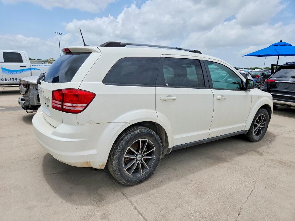 61442546 :رقم المزاد ، 3C4PDCAB5JT490637 vin ، 2018 Dodge Journey مزاد بيع