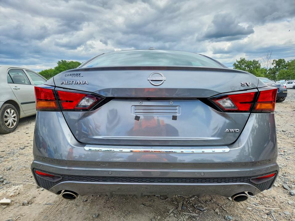 63025646 :رقم المزاد ، 1N4BL4DW8PN393626 vin ، 2023 Nissan Altima مزاد بيع