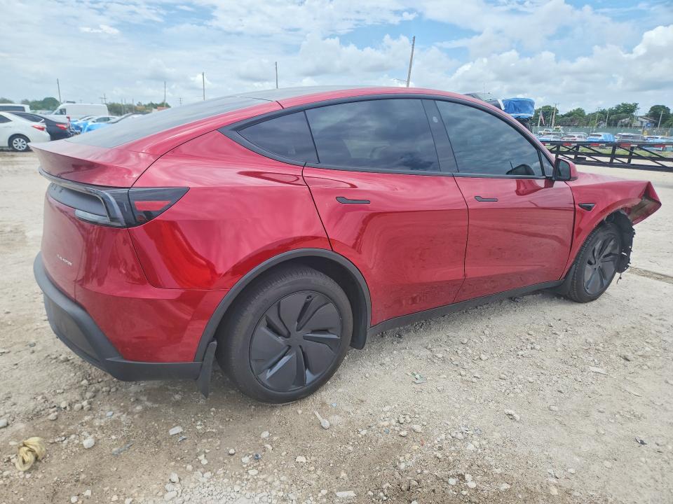 63647076 :رقم المزاد ، 7SAYGDEE3TA470717 vin ، 2026 Tesla Model Y مزاد بيع