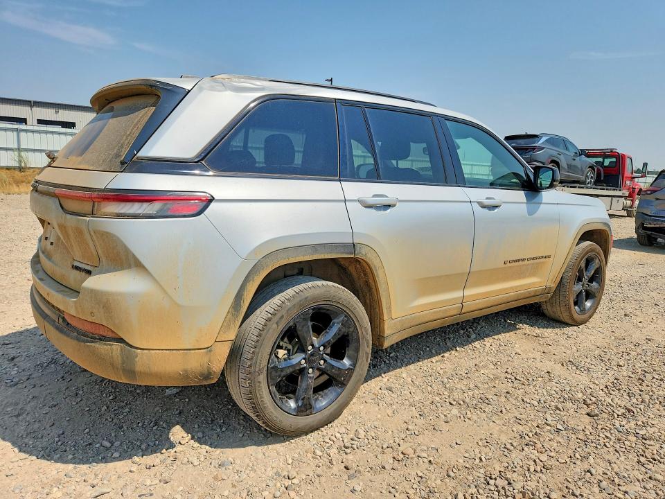 Продажа на аукционе авто 2024 Jeep Grand Cherokee, vin: 1C4RJHBG6R8605488, номер лота: 61544326