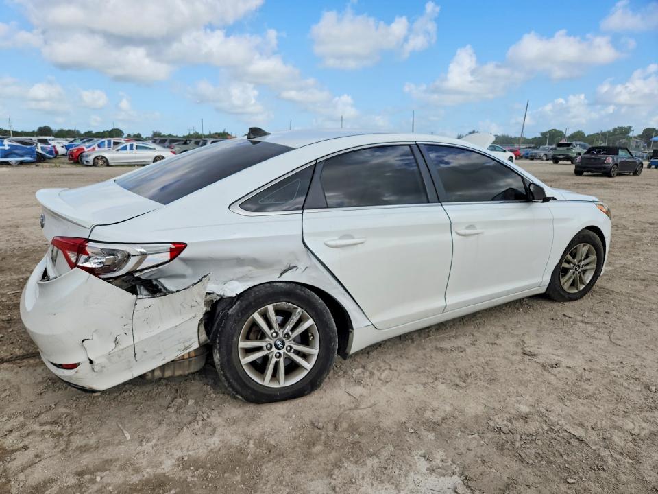 Продаж на аукціоні авто 2015 Hyundai Sonata, vin: 5NPE24AF8FH067371, номер лоту: 60510976