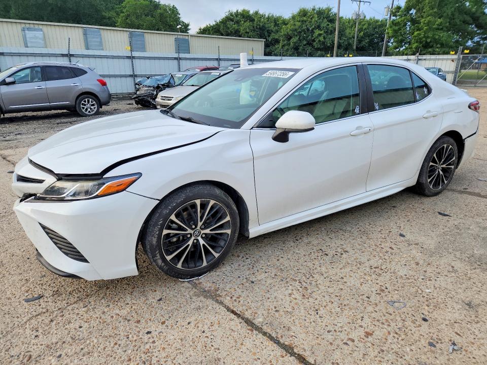 Aukcja sprzedaży 2018 Toyota Camry, vin: 4T1B11HK1JU061347, numer aukcji: 59867356