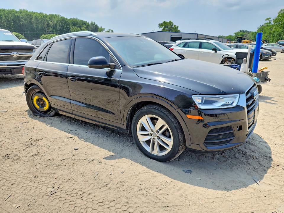 85605795 :رقم المزاد ، WA1EFCFS2GR015727 vin ، 2016 Audi Q3 مزاد بيع