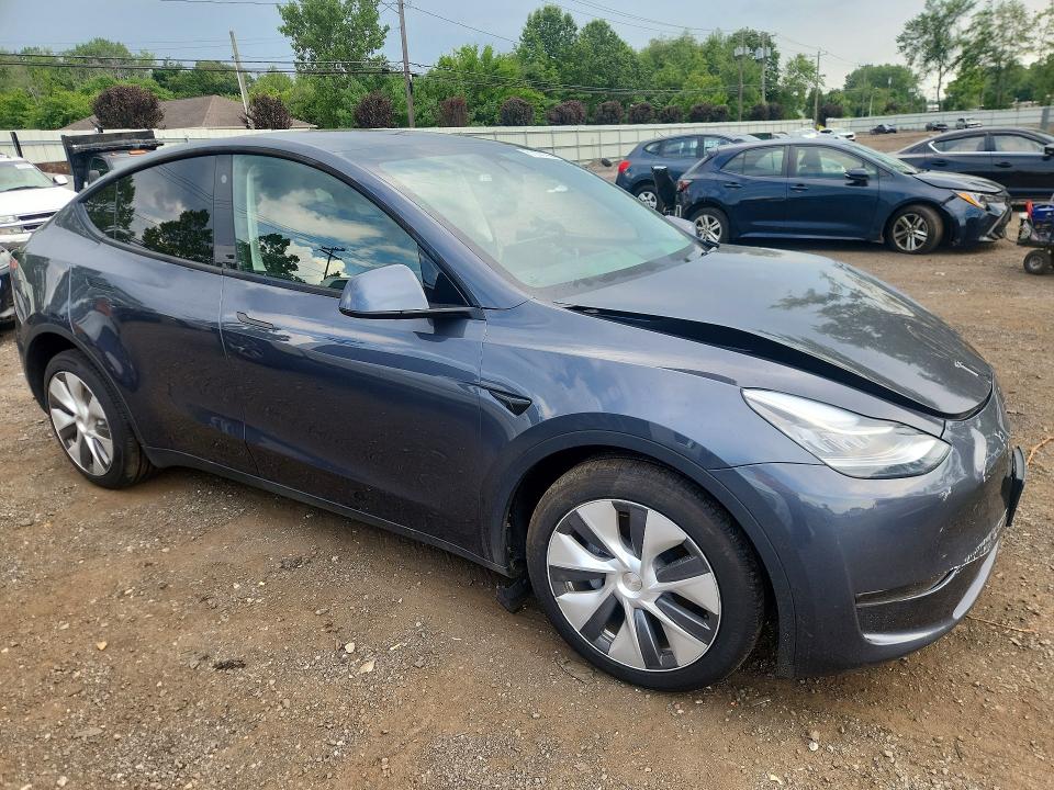 Продажа на аукционе авто 2023 Tesla Model Y, vin: 7SAYGDEE0PA040147, номер лота: 61230176