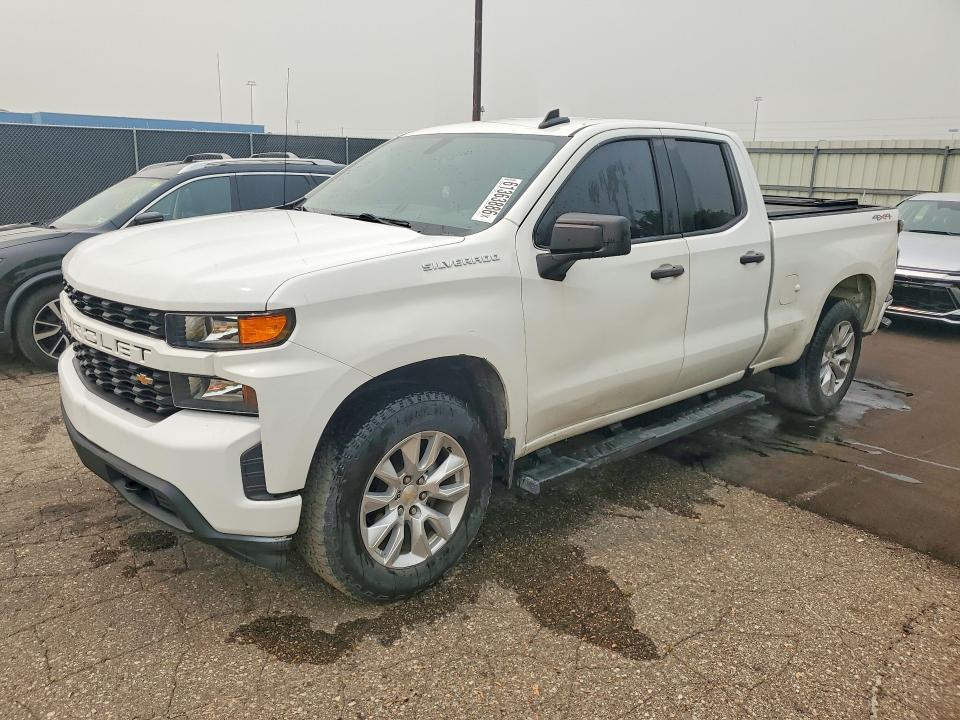 Продаж на аукціоні авто 2021 Chevrolet Silverado, vin: 1GCRYBEK9MZ122394, номер лоту: 61363886