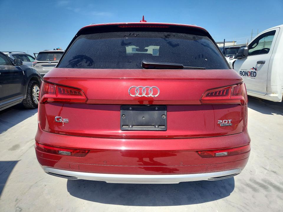 Продаж на аукціоні авто 2018 Audi Q5, vin: WA1CNAFY2J2060038, номер лоту: 62493016