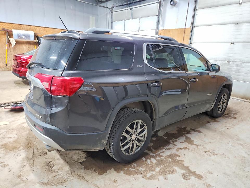 61108116 :رقم المزاد ، 1GKKNULS0HZ288533 vin ، 2017 Gmc Acadia مزاد بيع