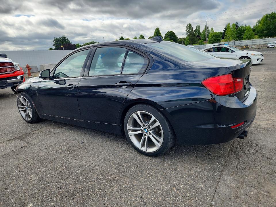 2014 Bmw 328 მანქანა იყიდება აუქციონზე, vin: WBA3C1C5XEK108815, აუქციონის ნომერი: 59318276