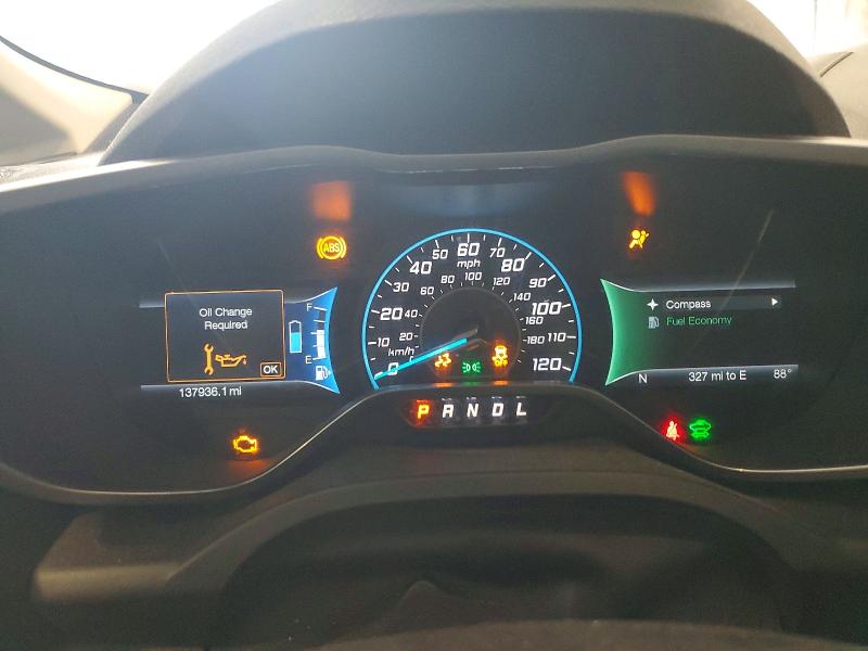 59872276 :رقم المزاد ، 1FADP5AUXFL119022 vin ، 2015 Ford C-max مزاد بيع