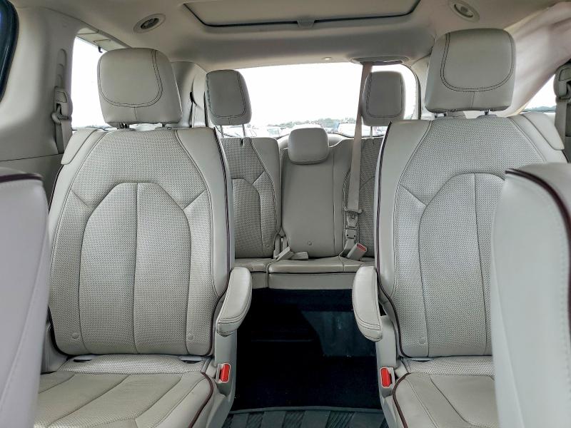 Продажа на аукционе авто 2017 Chrysler Pacifica, vin: 2C4RC1GG3HR643483, номер лота: 62907546