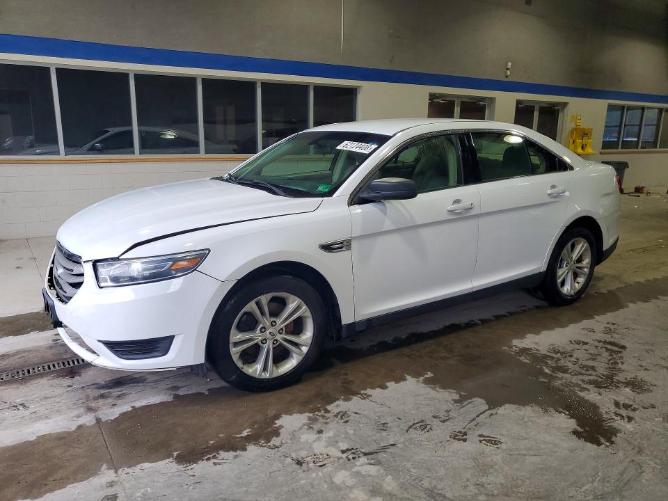 62124406 :رقم المزاد ، 1FAHP2D85GG157167 vin ، 2016 Ford Taurus مزاد بيع