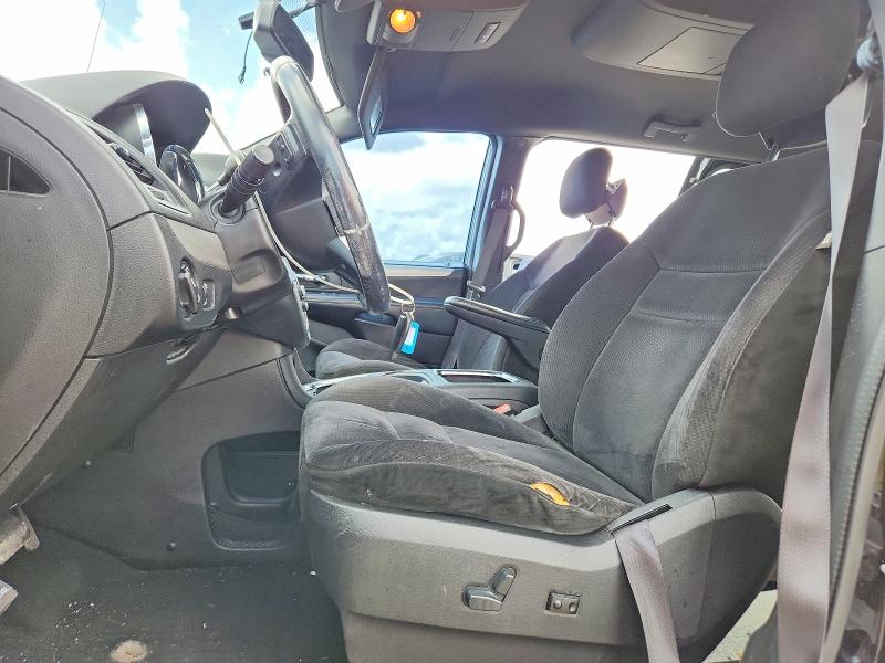 61903086 :رقم المزاد ، 2C4RDGCG2FR531034 vin ، 2015 Dodge Grand Caravan مزاد بيع