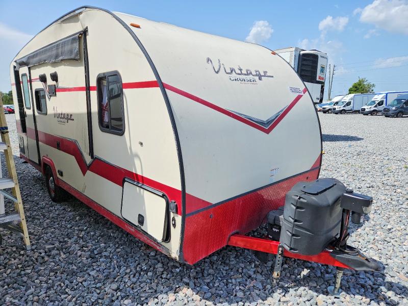 60360026 :رقم المزاد ، 1NL1G2312N7050925 vin ، 2022 Gulf Stream Vintage مزاد بيع