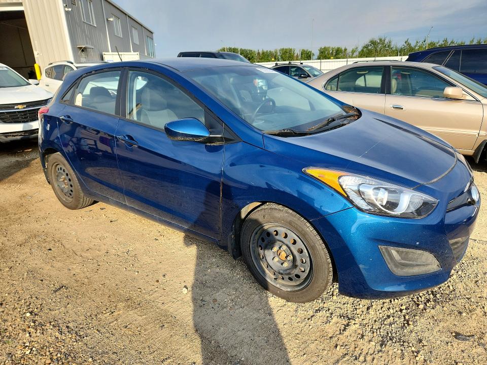 63200246 :رقم المزاد ، KMHD25LH1EU226392 vin ، 2014 Hyundai Elantra Gt مزاد بيع